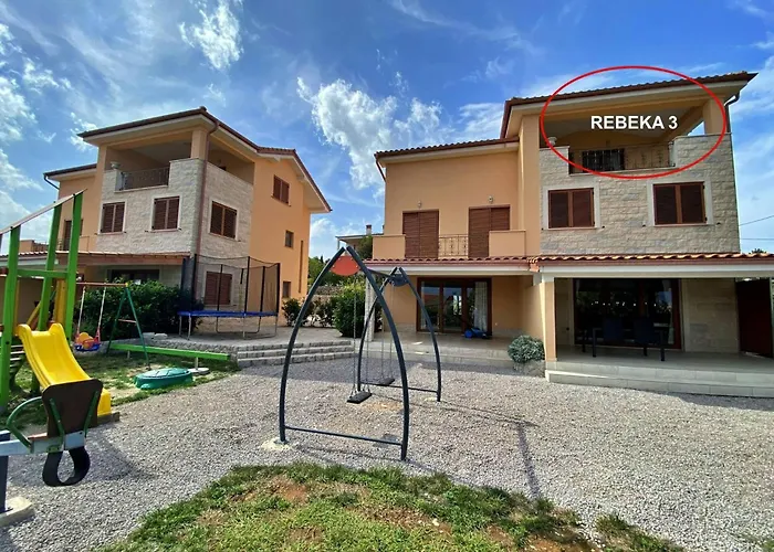 Villa Rebeka