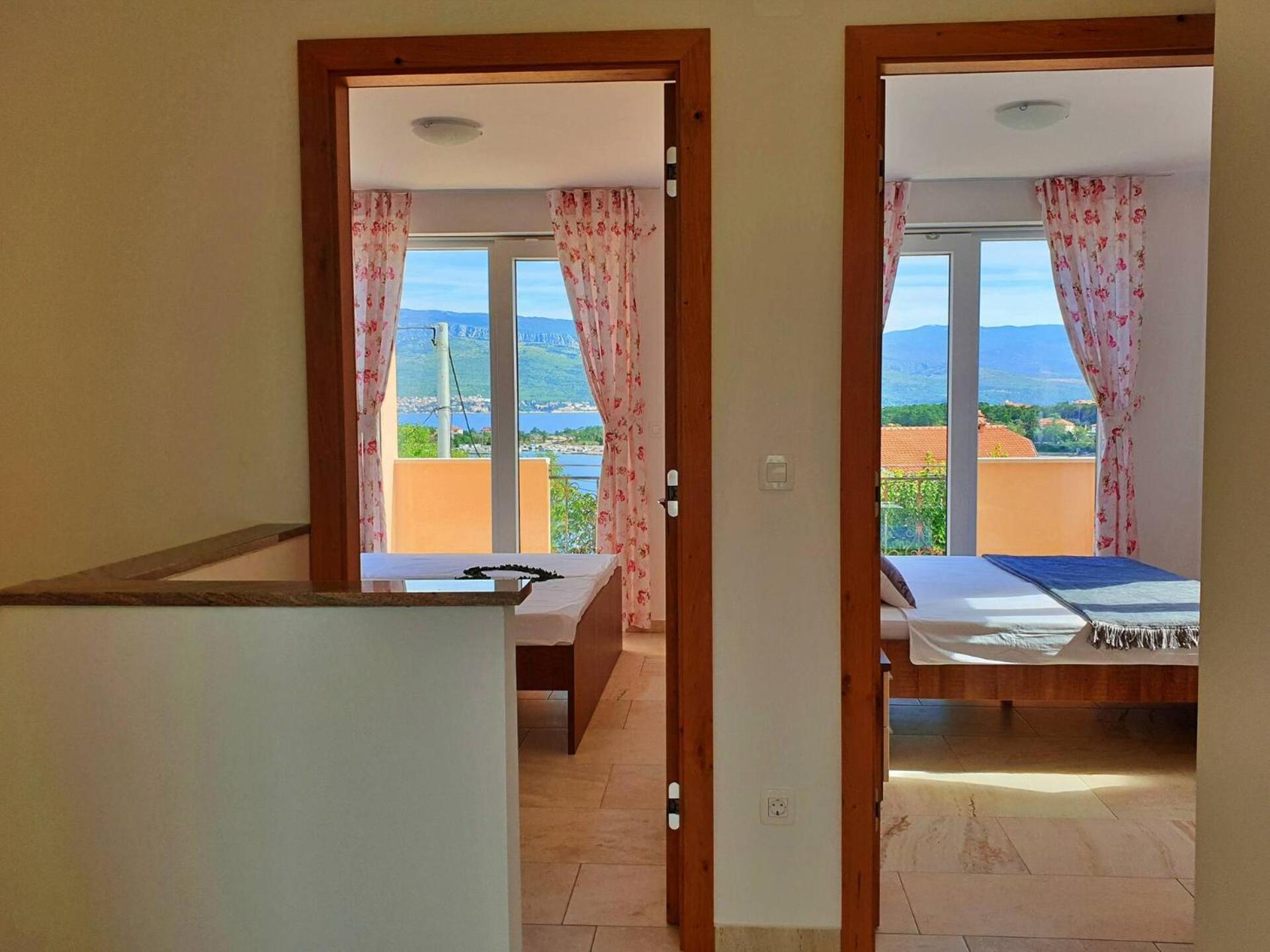 Guest house Rebeka 4*
